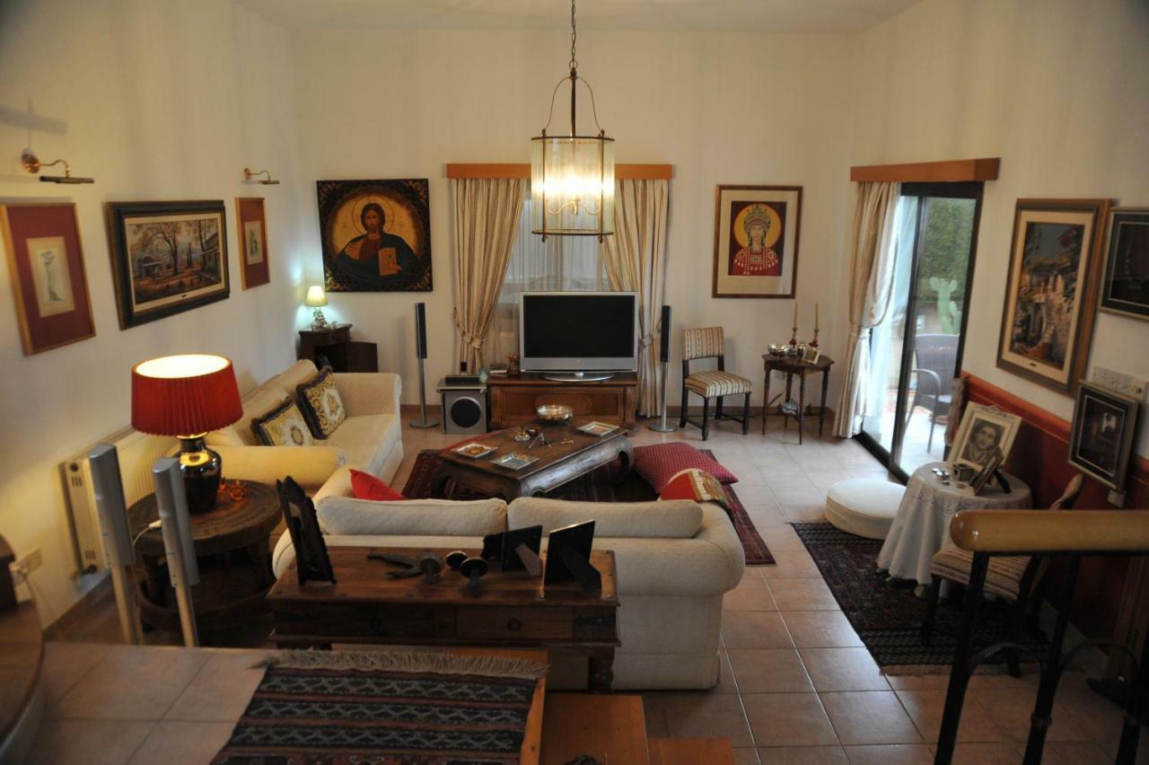 Residence L' Aubrais Лимасол Экстерьер фото
